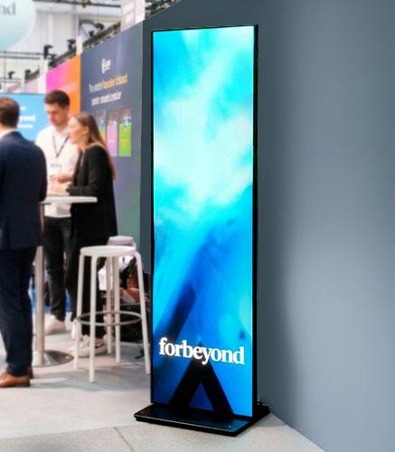 Digital Signage Display XXL gerade