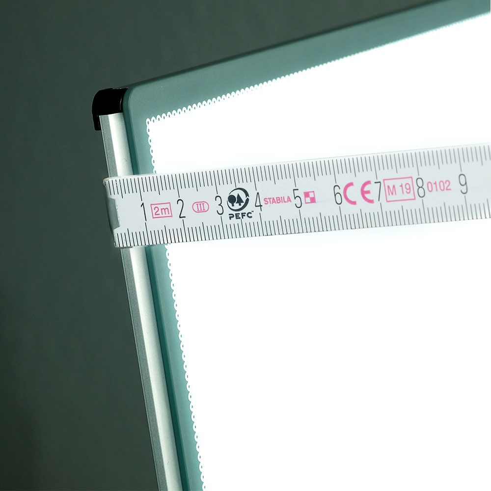 LED-Posterrahmen Slim - geringe Bautiefe